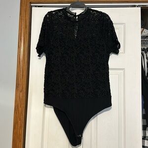 Lace Sweetheart Neck Bodysuit